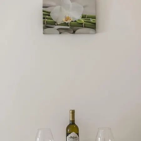 Cool Apartment *